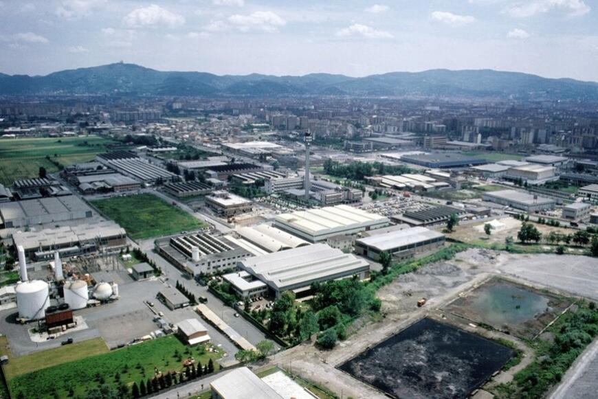 Fabbrica con vista dall'alto