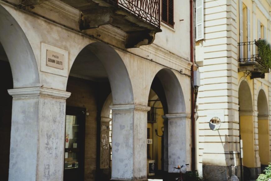 I portici di Caraglio in Valle Grana