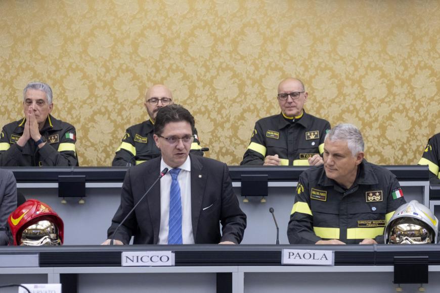 Il presidente del Consiglio regionale Davide Nicco con il direttore regionale dei Vigili del Fuoco Alessandro Paola 