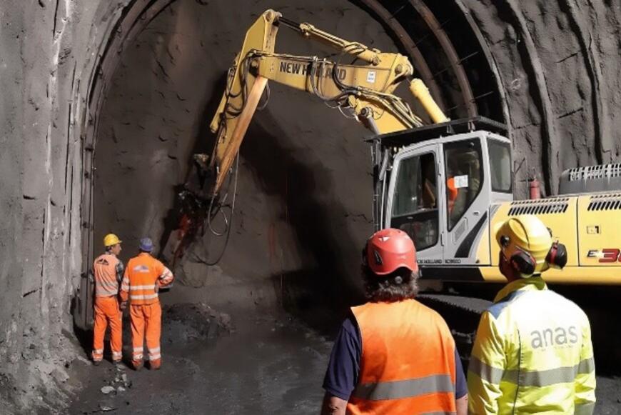 Lavori al Tunnel del tenda