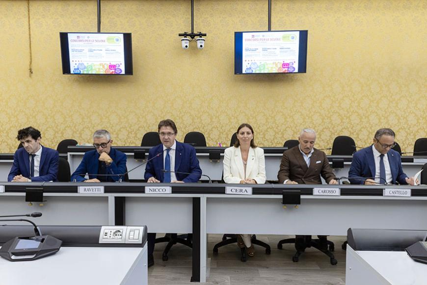 Presentazione dei concorsi per studenti 2026-27