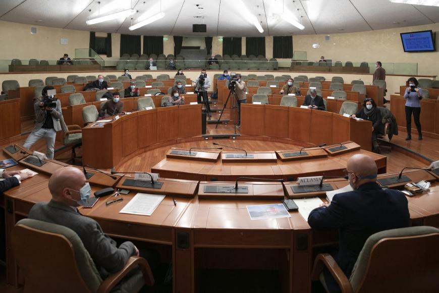 Primi nella rivoluzione telematica, con 30 leggi approvate