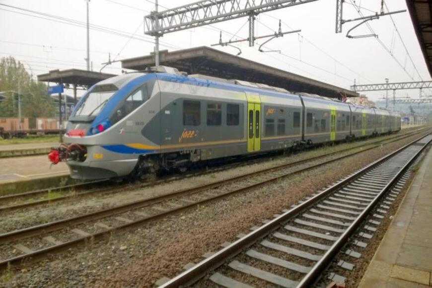 Treni sulle linee ferroviarie piemontesi