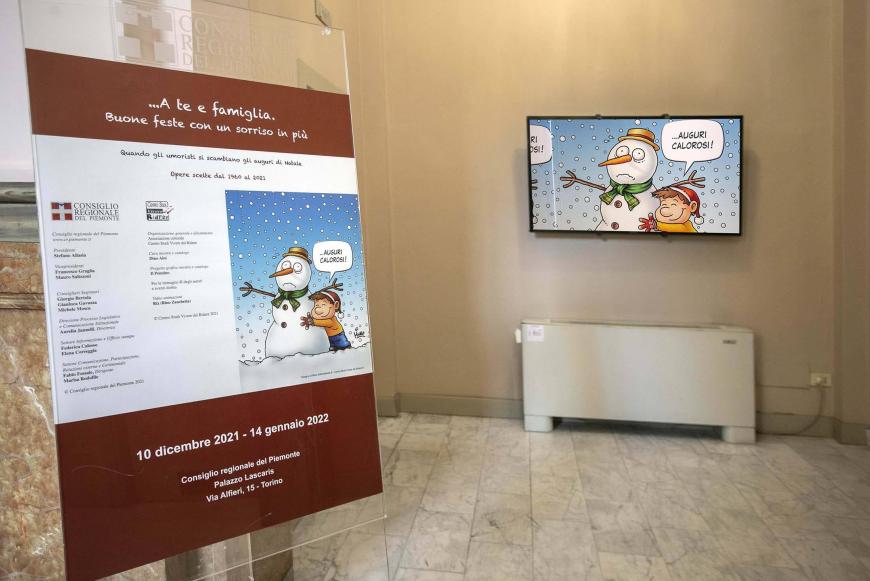 Aperta la mostra "Buone feste, con un sorriso in più!"
