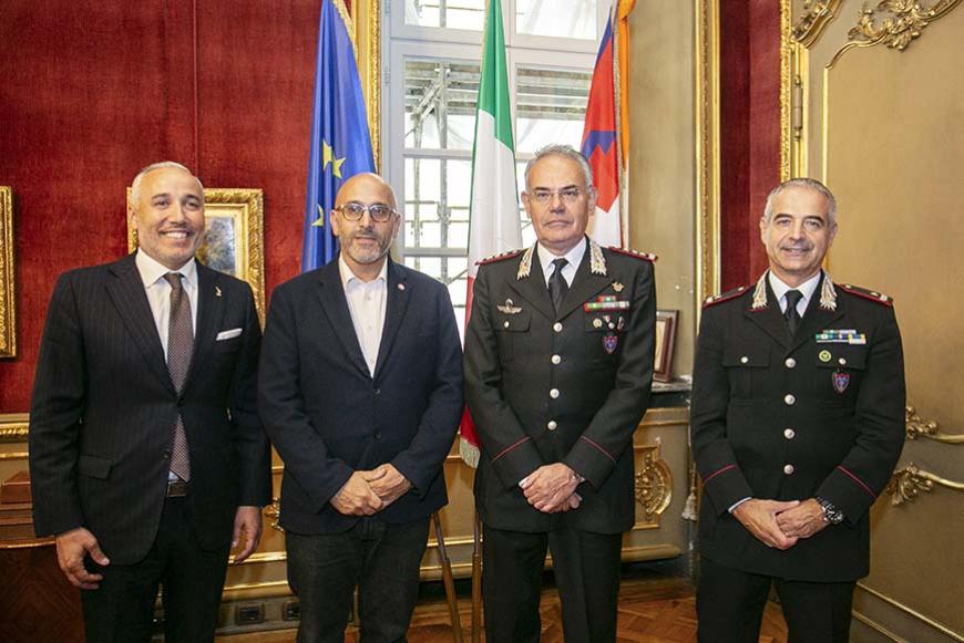 Allasia e Carosso con il comandante dei Carabinieri per la Tutela Ambientale 